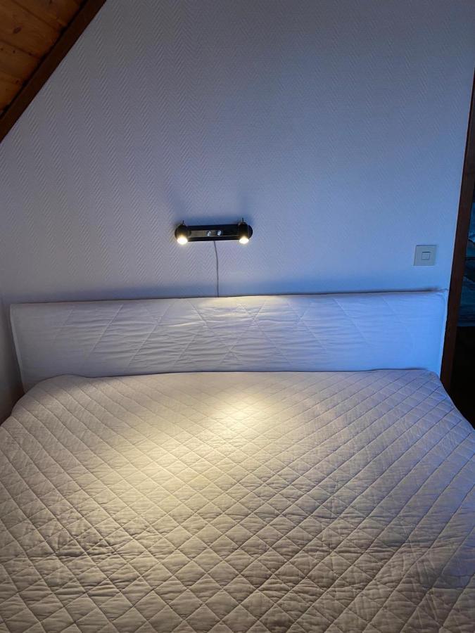Anitas B&B Stockholm/Vaellingby Екстериор снимка