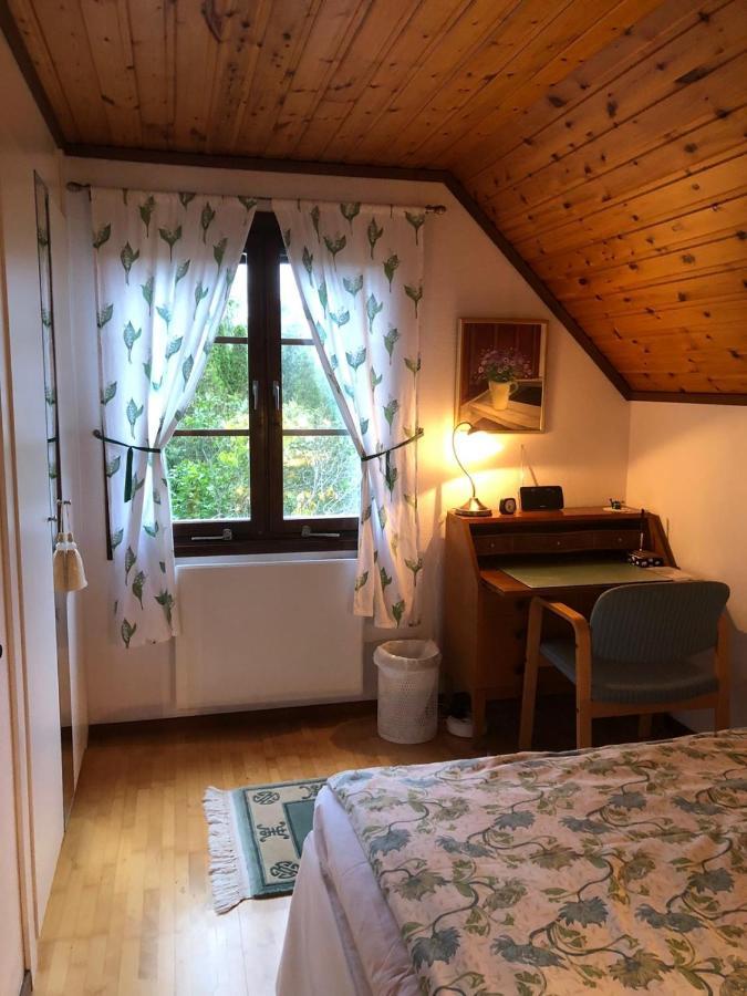 Anitas B&B Stockholm/Vaellingby Екстериор снимка