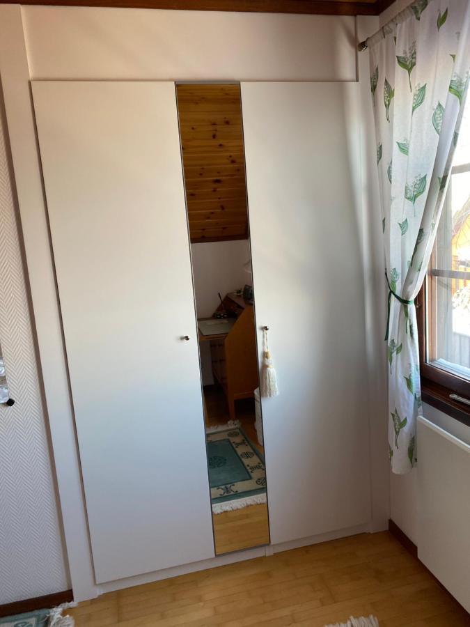 Anitas B&B Stockholm/Vaellingby Екстериор снимка