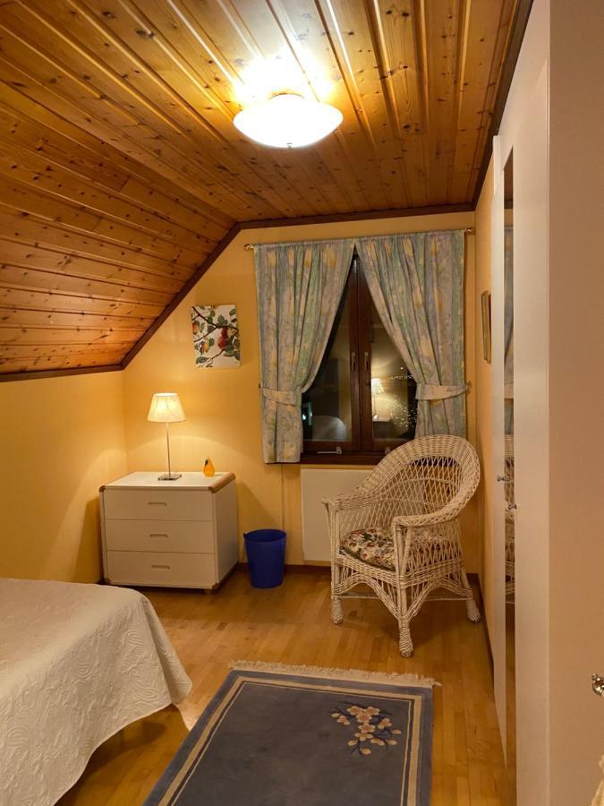 Anitas B&B Stockholm/Vaellingby Екстериор снимка