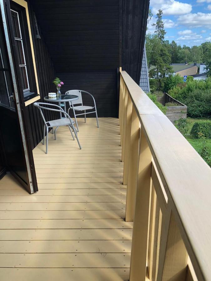 Anitas B&B Stockholm/Vaellingby Екстериор снимка