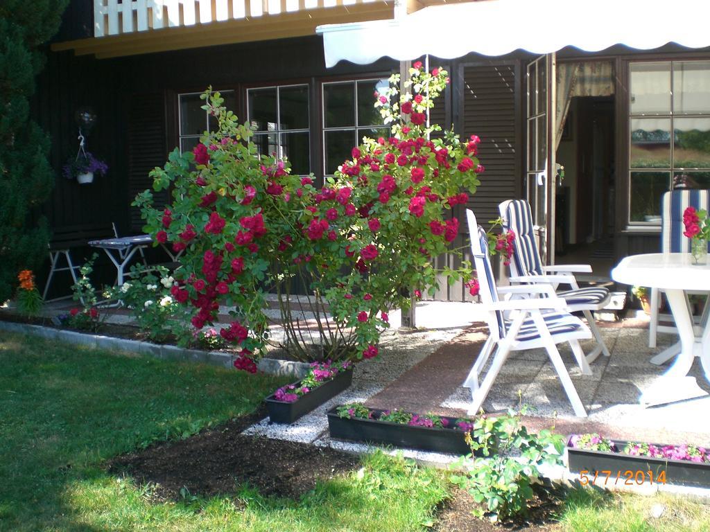 Anitas B&B Stockholm/Vaellingby Екстериор снимка